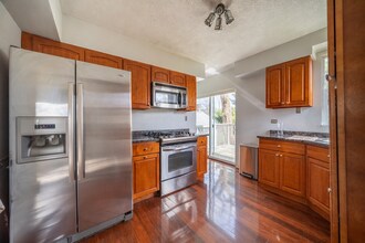 714 Villa St in Elgin, IL - Building Photo - Building Photo