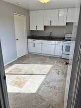 6742 Snowdon Ave in El Cerrito, CA - Building Photo - Building Photo