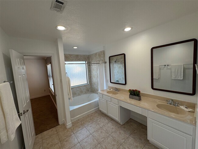 property at 3710 Sherwood Ln