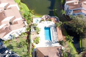 1801 Island Club Dr, Unit 593 in Indialantic, FL - Building Photo - Building Photo