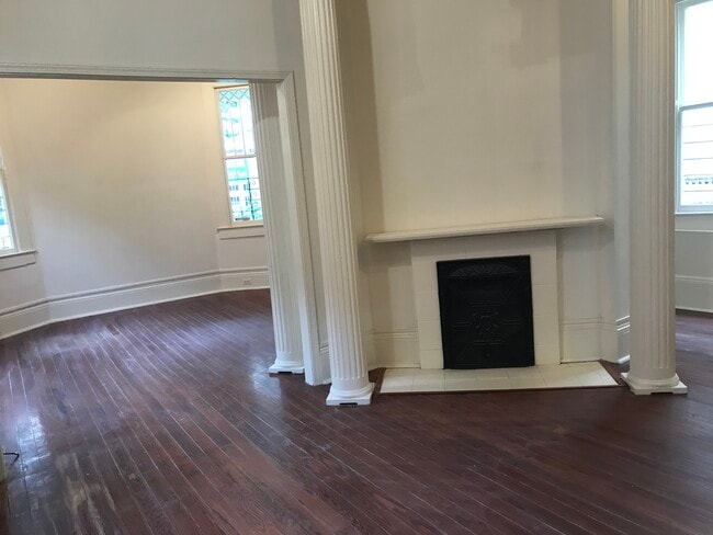 property at 5207 Magazine St