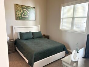 1111 S Marshall St, Unit Urban Downtown Living in Winston-Salem, NC - Building Photo - Building Photo