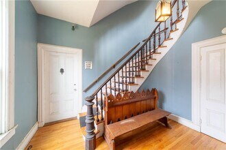 21 Division St in East Greenwich, RI - Building Photo - Building Photo