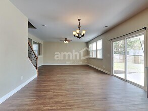 169 Education Blvd in Ladson, SC - Foto de edificio - Building Photo