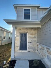 125 Old Stagecoach Rd in Jarrell, TX - Building Photo - Building Photo