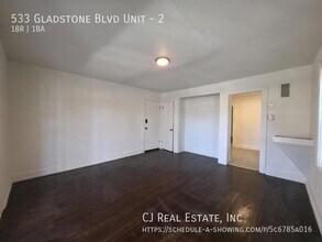 533 Gladstone Blvd in Kansas City, MO - Foto de edificio - Building Photo