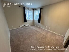 11311 NE 128th St in Kirkland, WA - Building Photo - Building Photo