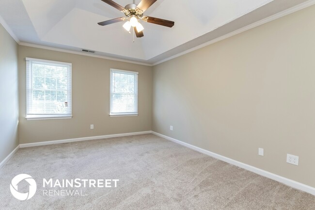 205 Lakeside Dr NW in Kennesaw, GA - Building Photo - Building Photo