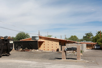 3515 E 4th St in Tucson, AZ - Foto de edificio - Building Photo