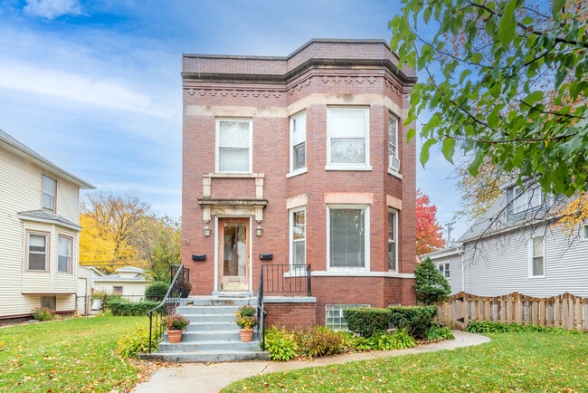 532 Thomas Ave, Unit #1