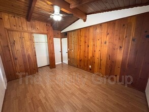 856 W Chestnut St in Exeter, CA - Building Photo - Building Photo