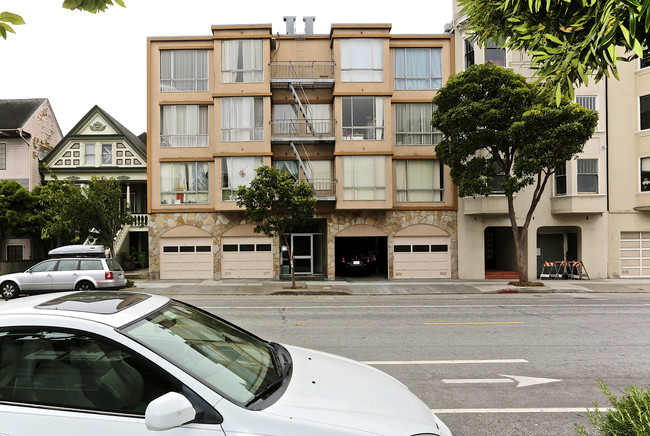 1835 Lake St in San Francisco, CA - Foto de edificio - Building Photo