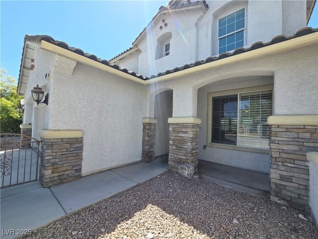 10865 Wallflower Ave in Las Vegas, NV - Building Photo - Building Photo
