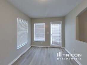 7152 Moss Ledge Run in Land O Lakes, FL - Building Photo - Building Photo