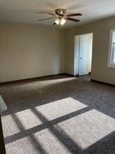 403 E Hulse St in McPherson, KS - Building Photo - Building Photo