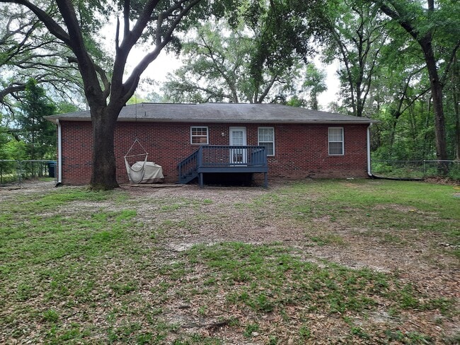 875 Georgia St in Crestview, FL - Building Photo - Building Photo