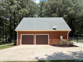 146 Bob White Dr in Decatur, AL - Foto de edificio - Building Photo