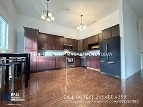 2817 9th St SW in Puyallup, WA - Building Photo - Building Photo