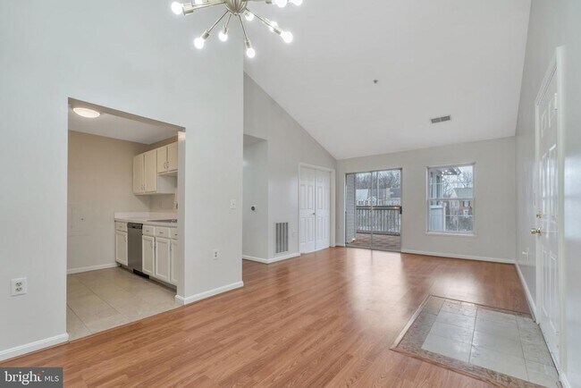 6640 Lake Park Dr-Unit -3B in Greenbelt, MD - Building Photo - Building Photo