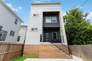 3605 Noble St in Houston, TX - Building Photo