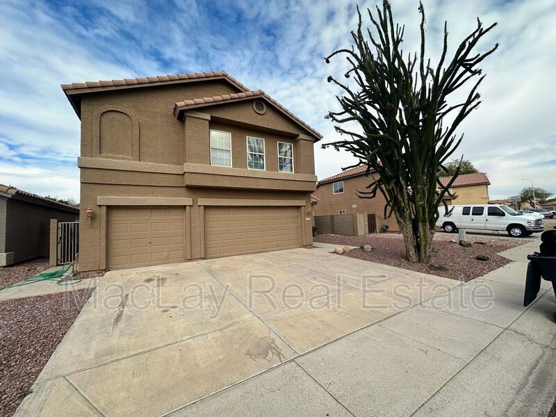 1392 W Morelos St in Chandler, AZ - Building Photo