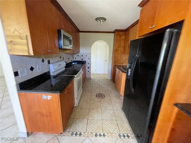 property at 19008 Orlando Rd S