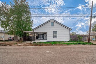 7422 Avenue I in Houston, TX - Building Photo - Building Photo
