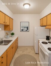 8801 W 35th St in Minneapolis, MN - Building Photo - Building Photo