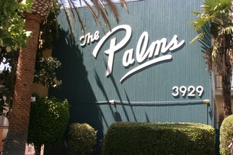 Palms Garden Apartments - the Tropical Gem... in Torrance, CA - Building Photo - Building Photo