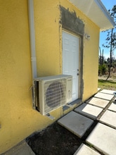 815 Wells Ave in Lehigh Acres, FL - Building Photo - Building Photo