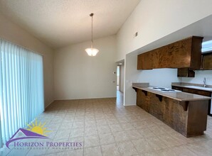 10550 Mills Tower Dr in Rancho Cordova, CA - Building Photo - Building Photo