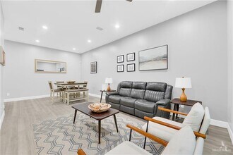 23 3rd N St in McAllen, TX - Building Photo - Building Photo