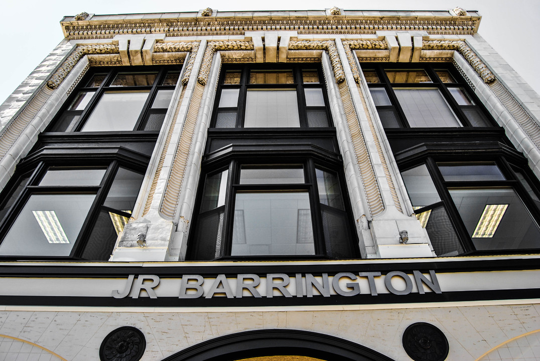 JR Barrington Building in Buffalo, NY - Foto de edificio