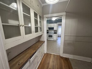 215 N Washington St in San Angelo, TX - Building Photo - Building Photo