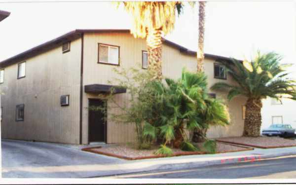 AVE 24 Apartments in Las Vegas, NV - Foto de edificio - Building Photo
