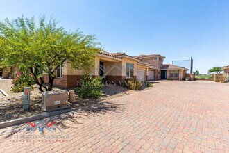 13562 W Cypress St in Goodyear, AZ - Building Photo - Building Photo