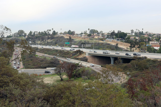 Casas Alquiler en Castle Park, CA