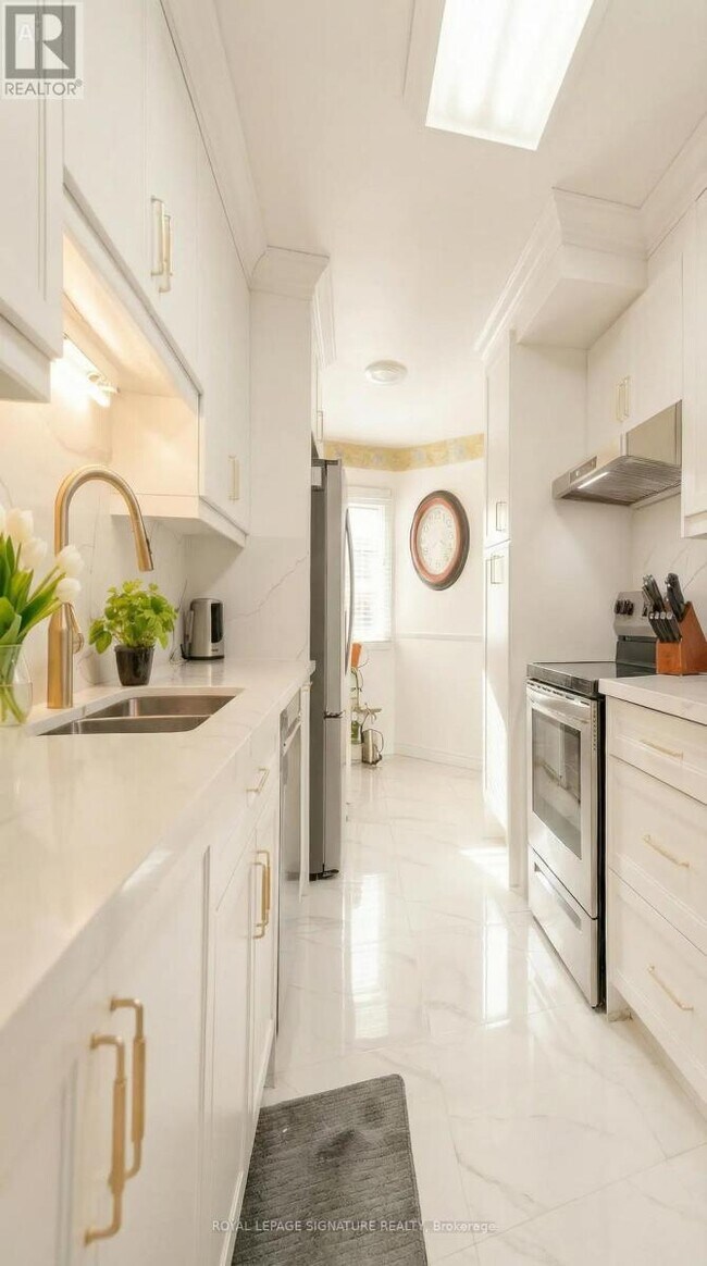 3 Lancewood Crescent in Brampton, ON - Building Photo - Building Photo