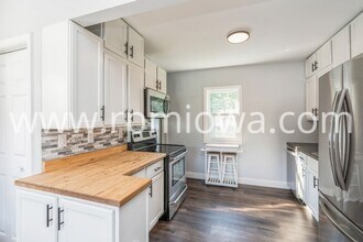 2935 Indianapolis Ave in Des Moines, IA - Building Photo - Building Photo