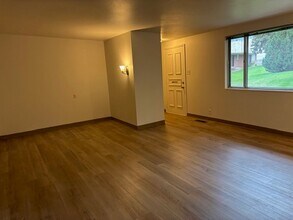 2122 Orchard Dr in Bountiful, UT - Building Photo - Building Photo