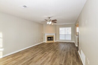 7150 Hunter's Forest Dr in Olive Branch, MS - Building Photo - Building Photo