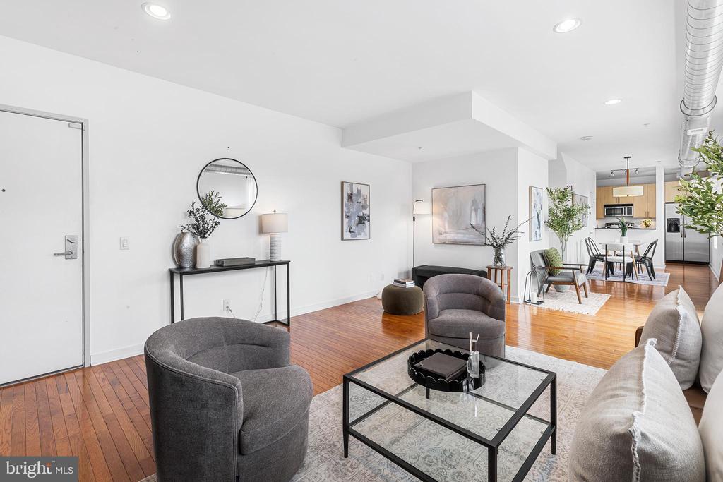 712 N 2nd St in Philadelphia, PA - Building Photo