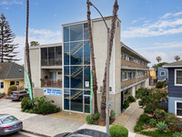 1254 E. 1st Street in Long Beach, CA - Foto de edificio - Building Photo