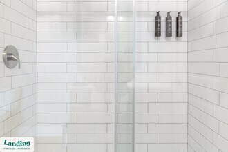 10800 Colonial Gtwy Dr, Unit 2-423 in Ft. Myers, FL - Foto de edificio - Building Photo