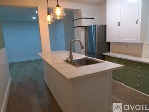 4523 SW Stevens St in Seattle, WA - Building Photo - Building Photo