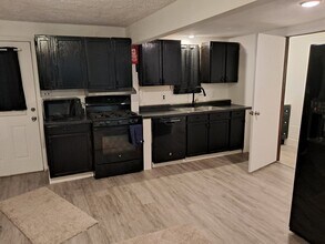 3561 Brandau Dr NE in Grand Rapids, MI - Foto de edificio - Building Photo