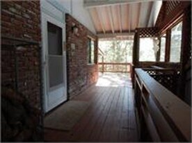 21511 American River Dr in Sonora, CA - Building Photo