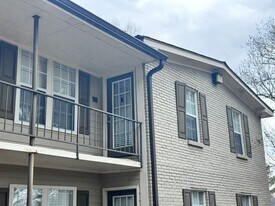 208 Park Lane in Oxford, MS - Building Photo