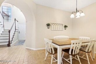 604 Briar Way Ln in Jacksonville, FL - Building Photo - Building Photo