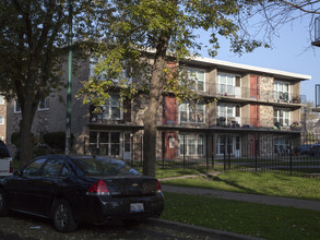 Baric Commons in Chicago, IL - Foto de edificio - Building Photo